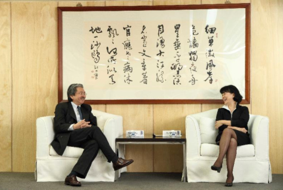 Then Honorary Chairperson of the Hong Kong-Taiwan Economic and Cultural Co-operation and Promotion Council, Mr John C Tsang, led a delegation to visit Taipei between 14 and 16 May 2012 to officiate at the opening ceremony of the Hong Kong Economic, Trade and Cultural Office. The photos show Mr Tsang meeting the then "Minister" of Council for Cultural Affairs, Ms Lung Ying-tai (below) during his visit.